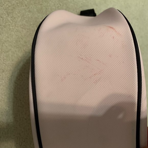 🤠 Lacoste Classic II hobo convertible crossbody bag - Picture 4 of 6